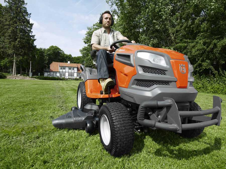 Tracteur tondeuse de jardin 97 cm TC 138 - Husqvarna-10996