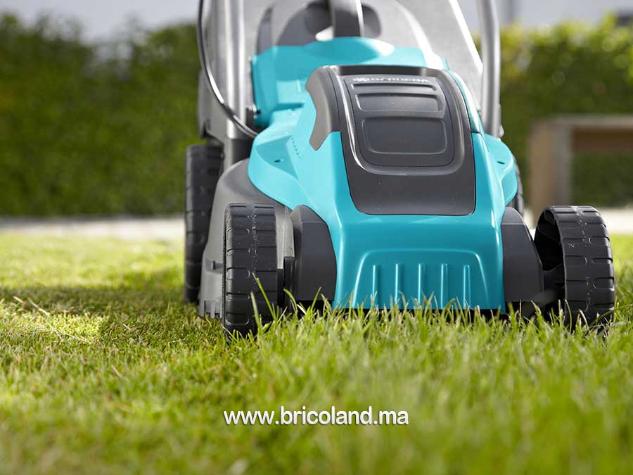 Tondeuse électrique PowerMax 1100/32 max 300 m² - Gardena-13306