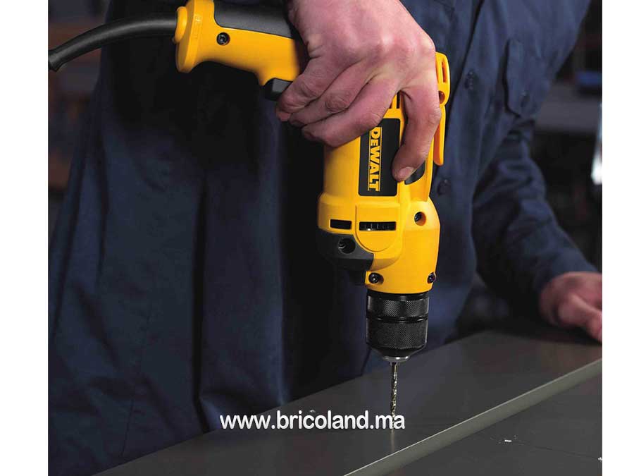 Perceuse 10mm - 700W - mandrin autoserrant - DeWALT-14076