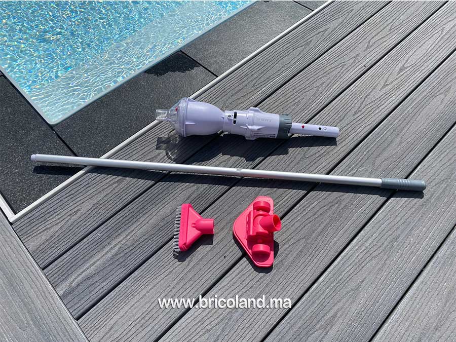 Balai Aspirateur Piscine Rechargeable BC02-16733